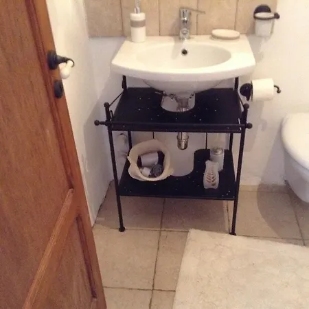 Casa Telesio * أوستوني