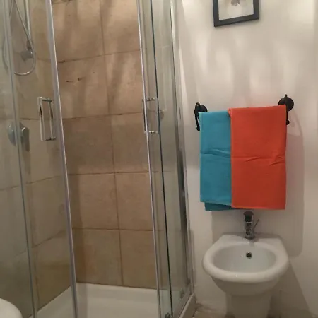 Casa Telesio * أوستوني